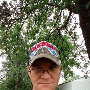 Meet your Posher, Darrell